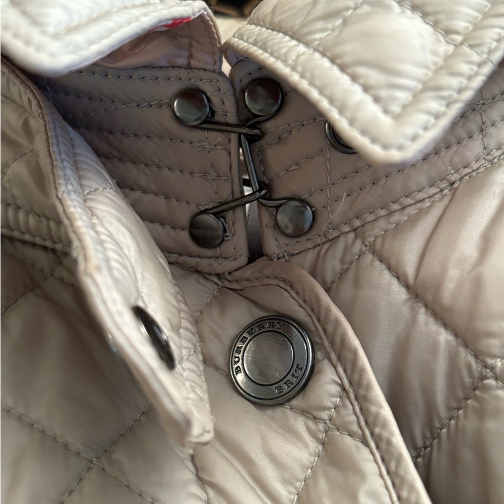 Burberry Brit Beige Quilted Jacket - Picture 5 of 10